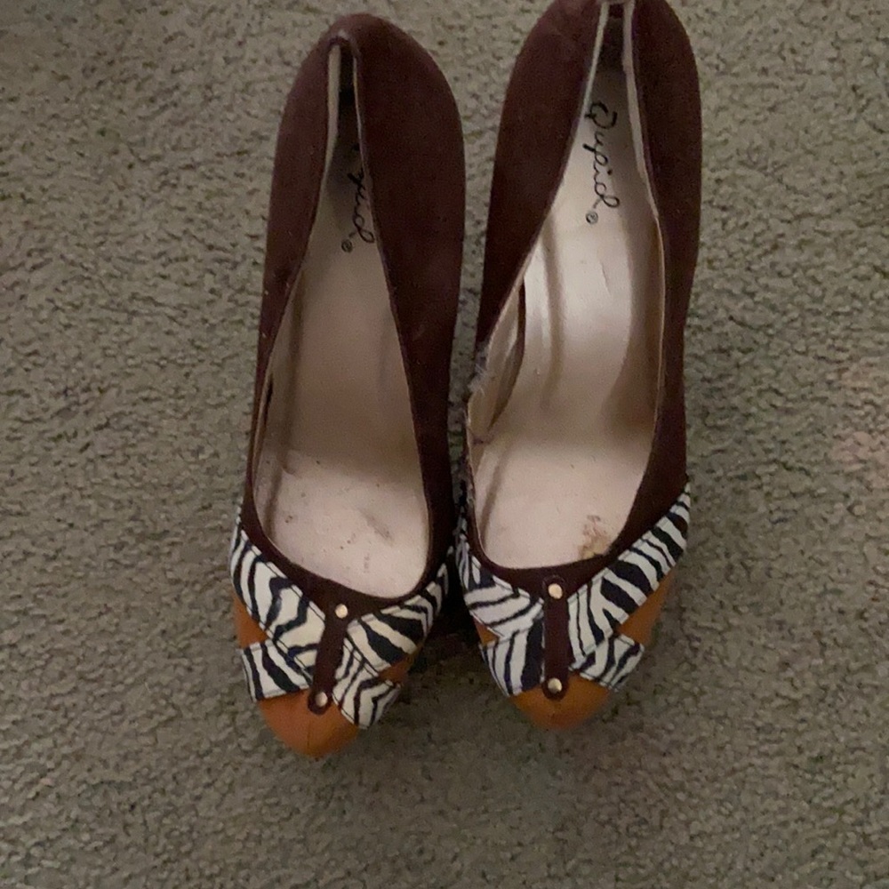 Heels never been worn